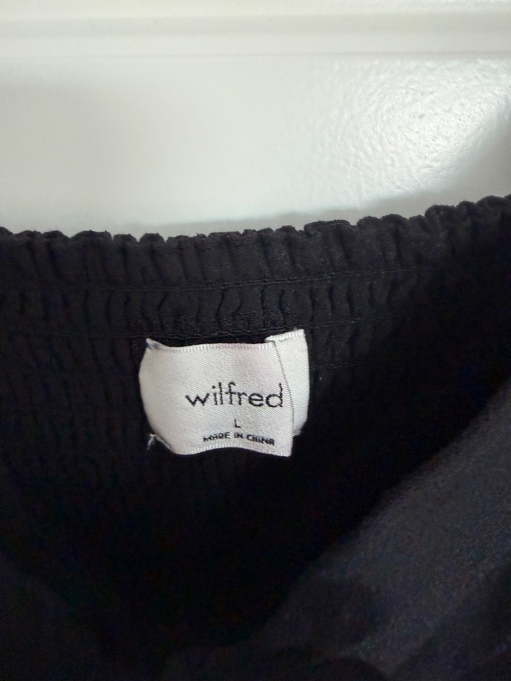 Wilfred Black Novella Blouse - Sweetheart Tie-Front Long Sleeve Top - Picture 4 of 4